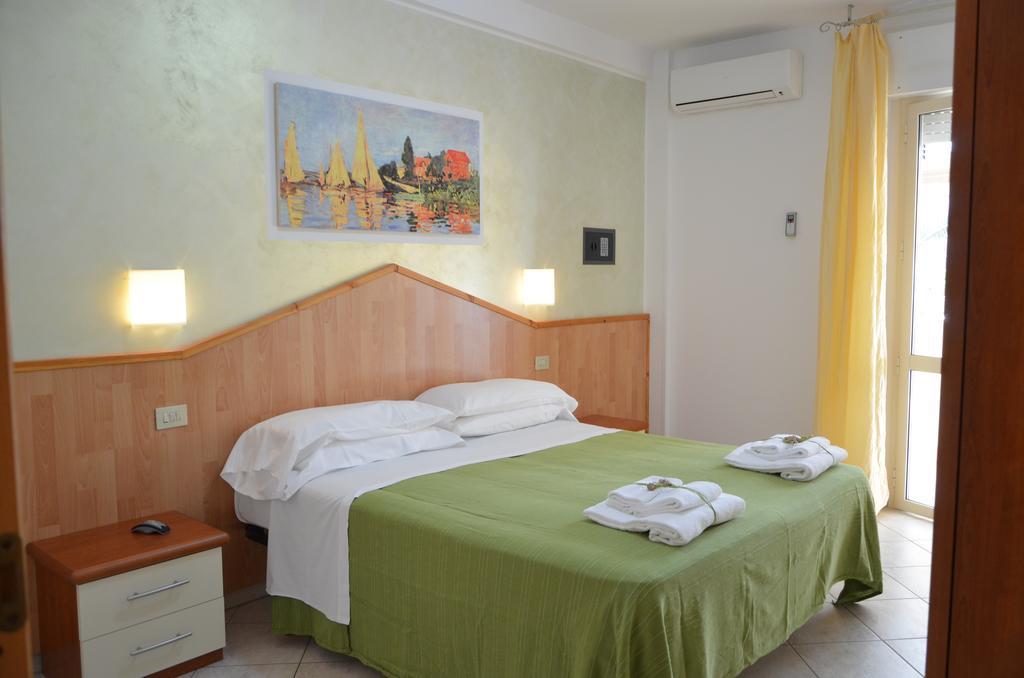 Residence Riviera Alba Adriatica Exterior foto