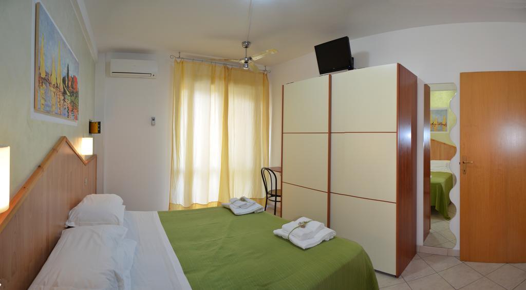Residence Riviera Alba Adriatica Exterior foto